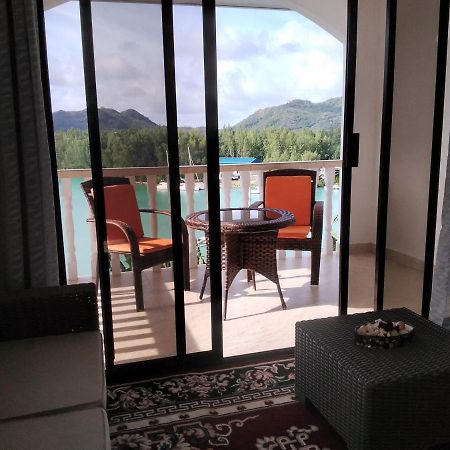 Belle Rose Vue Guest House Baie Sainte Anne Exterior foto